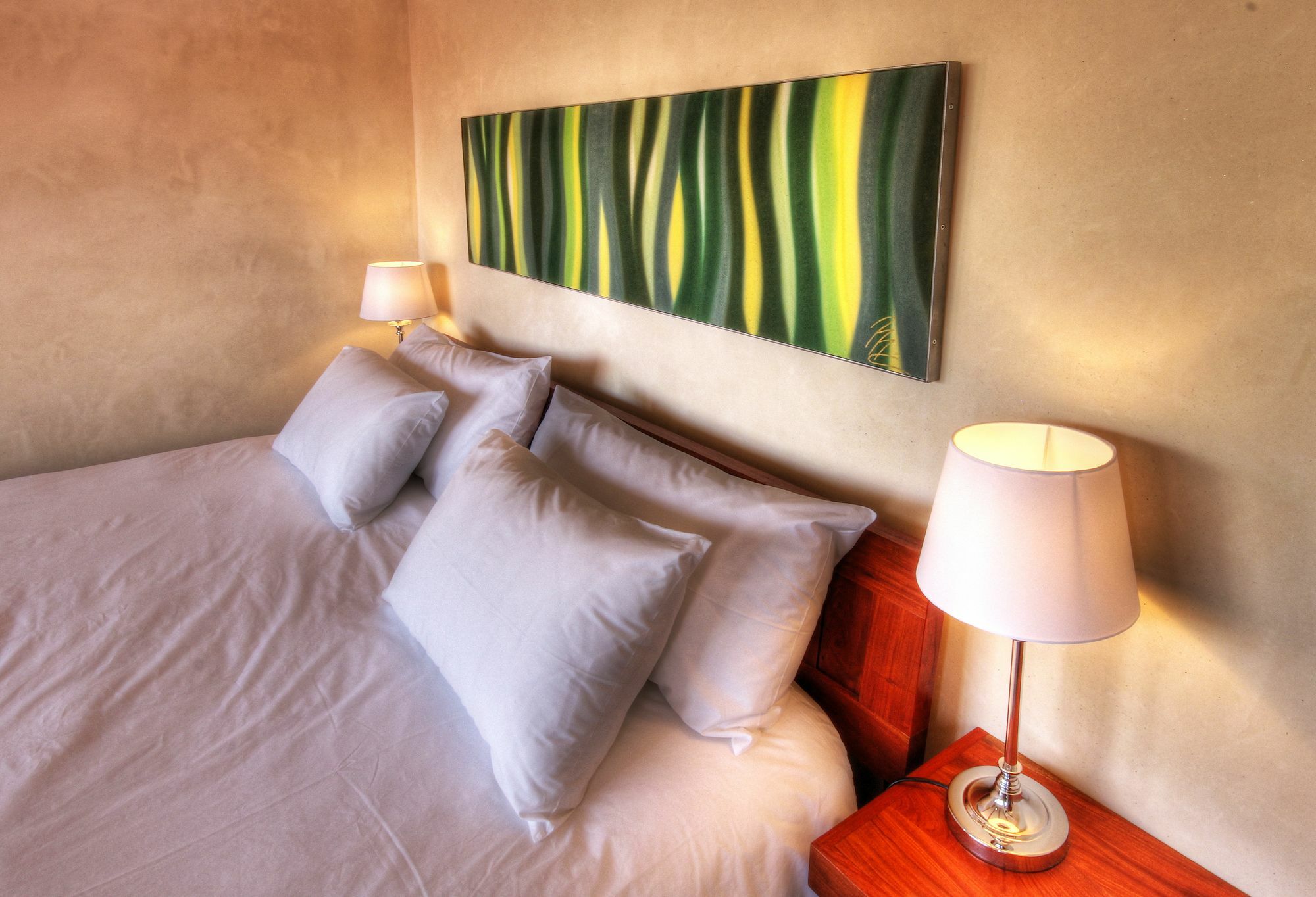 Hartmann Suites Serviced Self-Catering Apartments Windhuk Zewnętrze zdjęcie